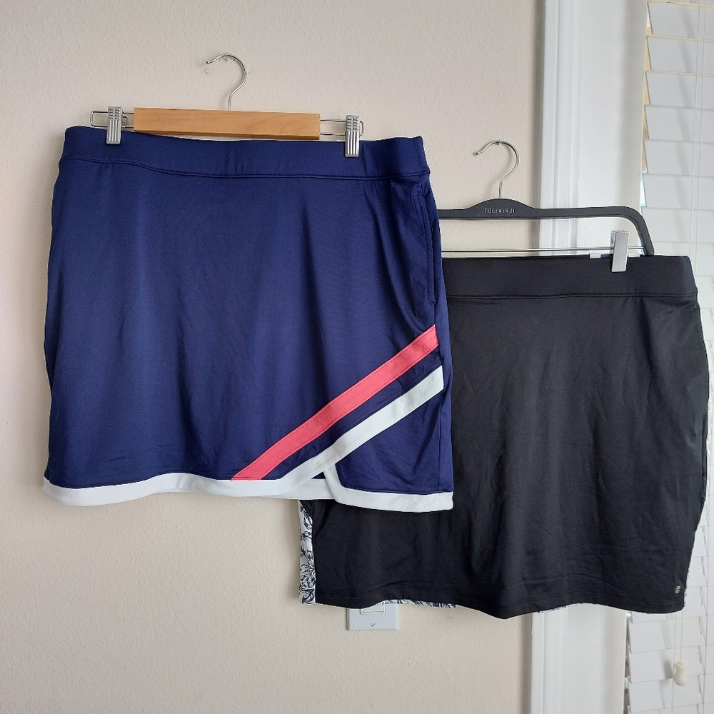 LOT / BUNDLE 2 GOLF IZOD SKORTS NWT!